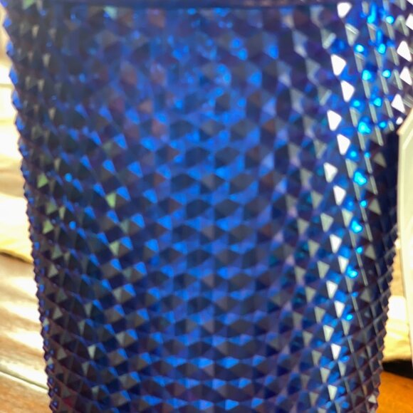 BNWT 24oz tumbler with straw - Picture 2 of 5